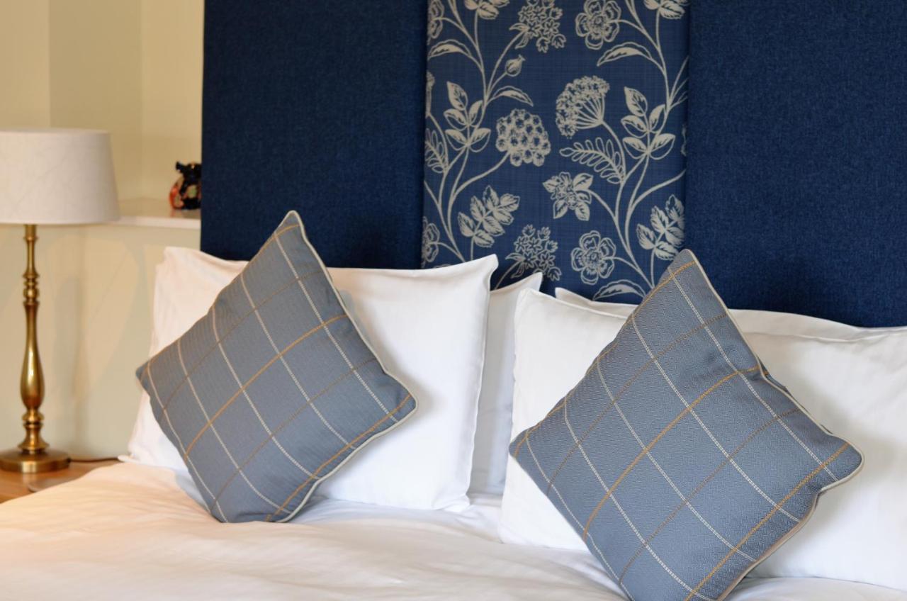 The Hood Arms Hotel Kilve ภายนอก รูปภาพ