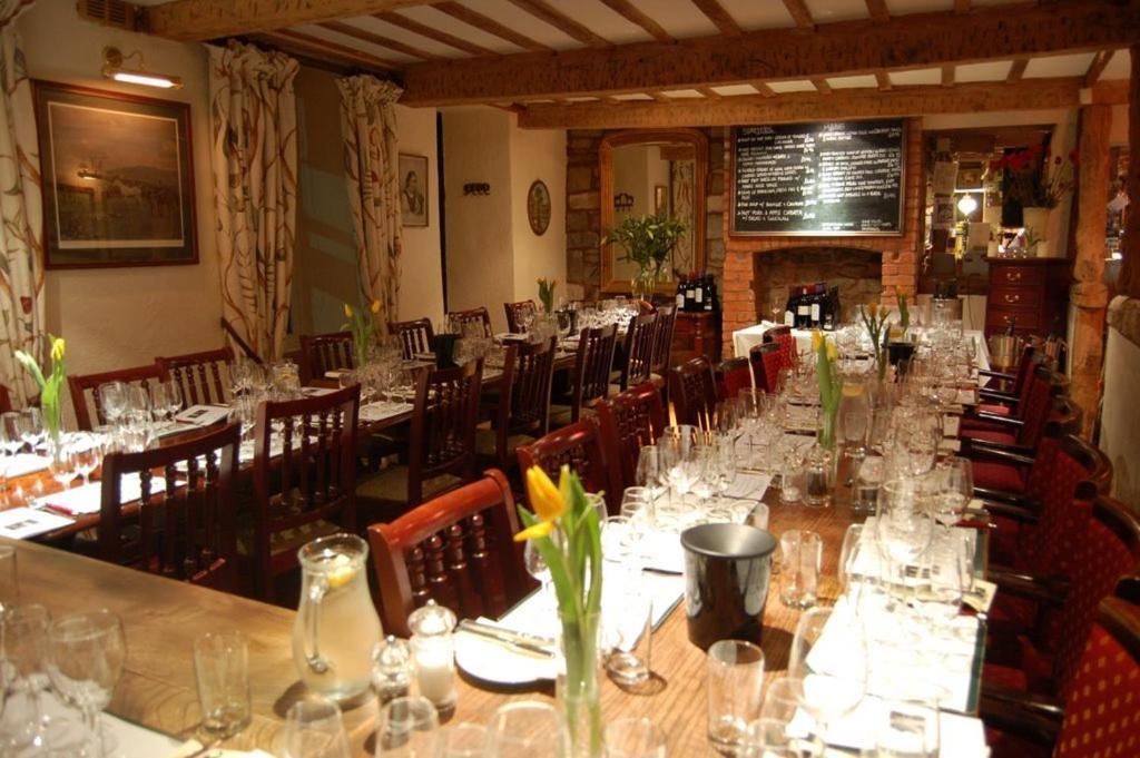 The Hood Arms Hotel Kilve ภายนอก รูปภาพ